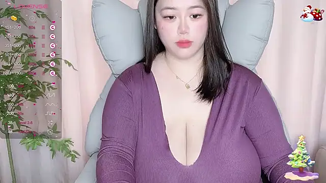 Snapshot of 520-vivo chatting on 03/18/25, 05:23 520-vivo online show from 03/18/25, 05:23