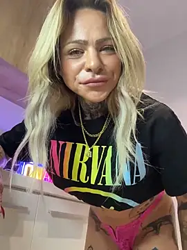 Divina X  online show from 12/16/25, 05:39