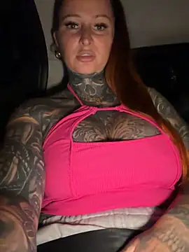 Snapshot of Inked_lorena chatting on 02/14/26, 08:31 Inked lorena online show from 02/14/26, 08:31