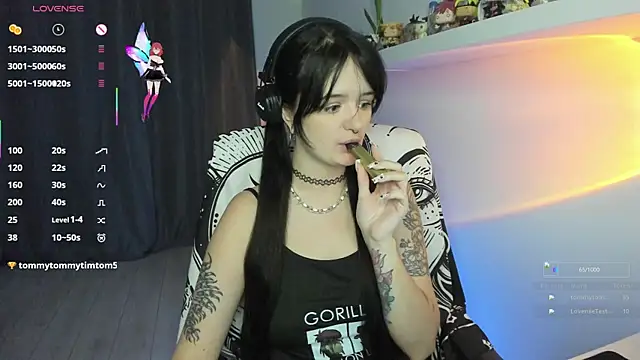 SashaSunlight online show from 11/20/25, 04:07