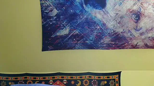 Snapshot of Spacecase2021 chatting on 12/13/25, 08:04 Spacecase2021 online show from 12/13/25, 08:04