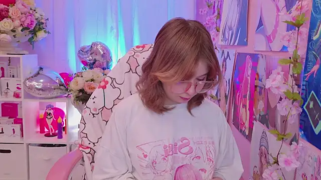 Coconut Mia online show from 02/06/26, 08:05