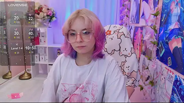 Coconut Mia online show from 10/02/25, 02:20