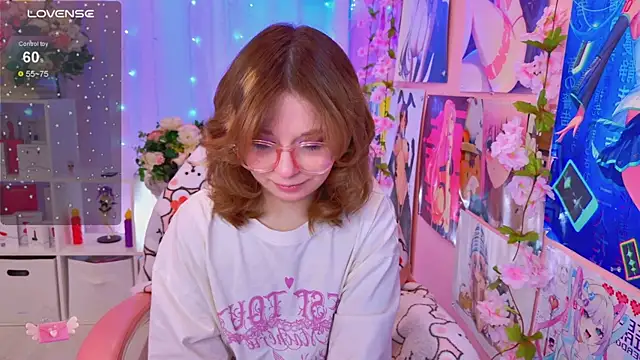 Coconut Mia online show from 04/21/26, 02:56