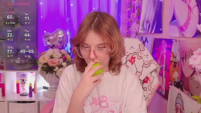 Coconut Mia online show from 02/04/26, 08:48