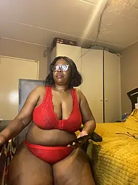 Nomthie online show from 10/25/25, 01:49