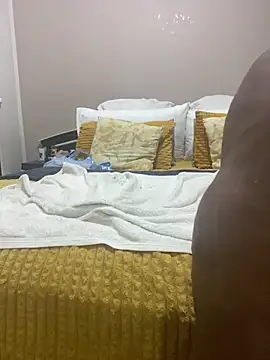 Nomthie online show from 03/27/26, 06:53