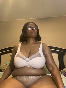 Nomthie online show from 11/04/25, 09:40