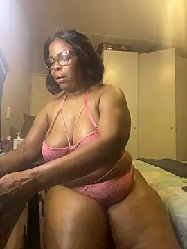 Nomthie online show from 11/03/25, 05:27