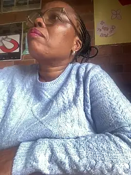 Nomthie online show from 03/21/26, 06:47