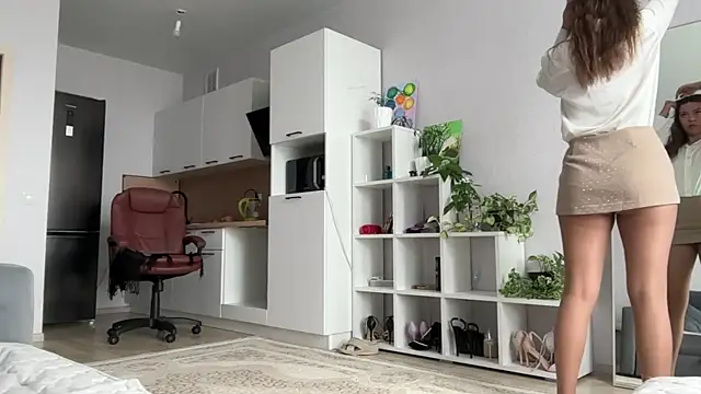 Snapshot of Victoria1Love chatting on 09/27/25, 08:31 Victoria1Love online show from 09/27/25, 08:31