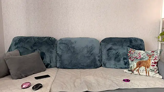 Snapshot of Victoria1Love chatting on 03/13/25, 11:41 Victoria1Love online show from 03/13/25, 11:41