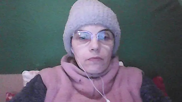 Snapshot of Musical__fantasy chatting on 12/21/25, 08:09 Musical fantasy online show from 12/21/25, 08:09