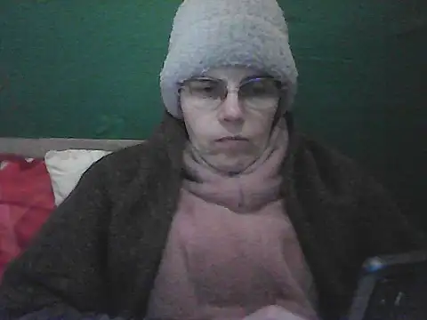 Snapshot of Musical__fantasy chatting on 01/14/26, 10:24 Musical fantasy online show from 01/14/26, 10:24