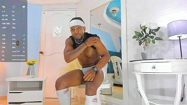 RicoBrown777  online show from 03/12/25, 04:19