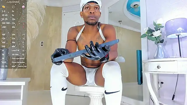 RicoBrown777  online show from 12/03/25, 04:13