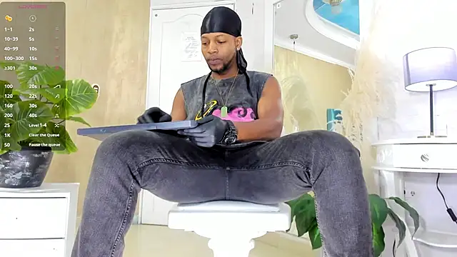 RicoBrown777  online show from 05/09/26, 04:05