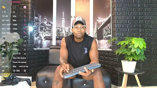 RicoBrown777  online show from 10/25/25, 03:49