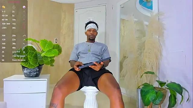 RicoBrown777  online show from 04/15/26, 03:45