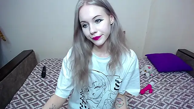 Snapshot of Olivia_Graceee chatting on 03/22/25, 02:47 Olivia Graceee online show from 03/22/25, 02:47