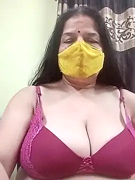 Snapshot of IndianAngle chatting on 06/19/26, 08:14 IndianAngle online show from 06/19/26, 08:14