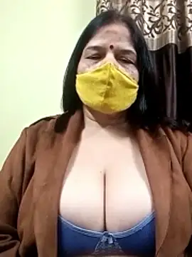 Snapshot of IndianAngle chatting on 01/16/26, 08:24 IndianAngle online show from 01/16/26, 08:24