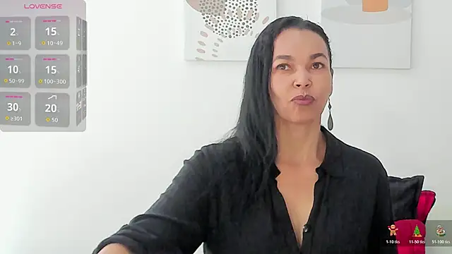 Evawalker  online show from 12/18/25, 03:05