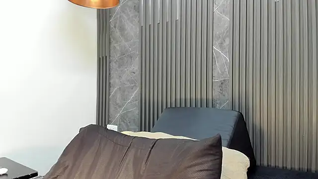 SaraiEvans online show from 09/25/25, 03:23