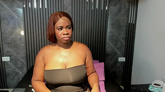 SaraiEvans online show from 11/23/25, 03:27