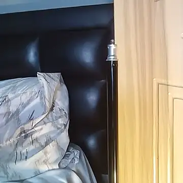 amarrabrown2024 online show from 10/16/25, 07:05