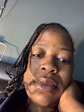 amarrabrown2024 online show from 05/18/26, 11:31