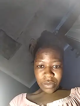 amarrabrown2024 online show from 12/17/25, 10:26