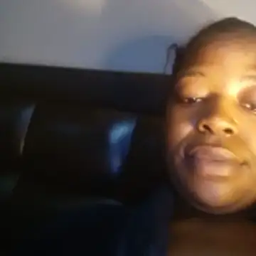 amarrabrown2024 online show from 12/03/25, 11:36