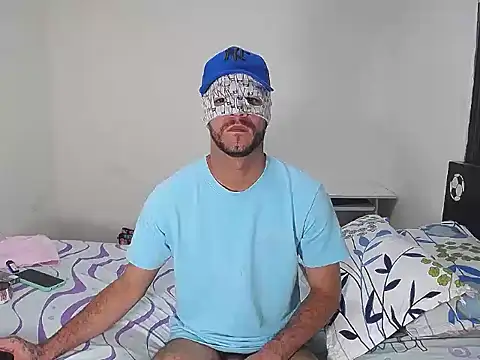 dirty boy horny online show from 12/05/25, 04:22