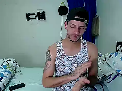 dirty boy horny online show from 11/17/25, 09:08