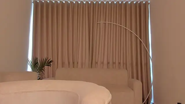 SavannahWildee online show from 09/21/25, 12:10