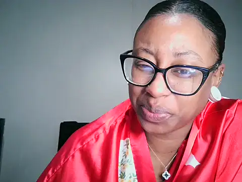 Nyxie Chaos online show from 02/13/26, 04:29