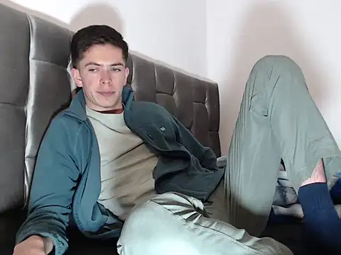 Eliantg online show from 09/10/25, 01:48