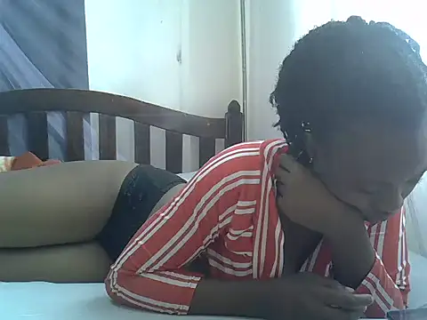 Amanda255 online show from 04/28/26, 01:15