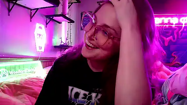 mirannacult online show from 03/19/25, 07:29
