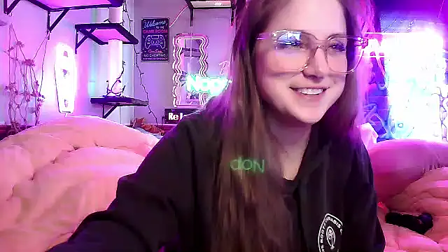 mirannacult online show from 02/25/25, 08:32