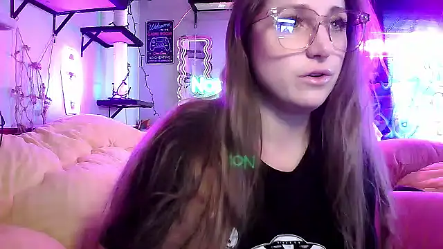 mirannacult online show from 02/25/25, 05:30
