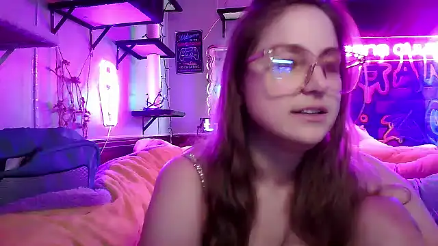 mirannacult online show from 03/06/25, 01:57
