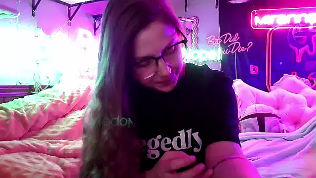 mirannacult online show from 03/12/25, 03:57