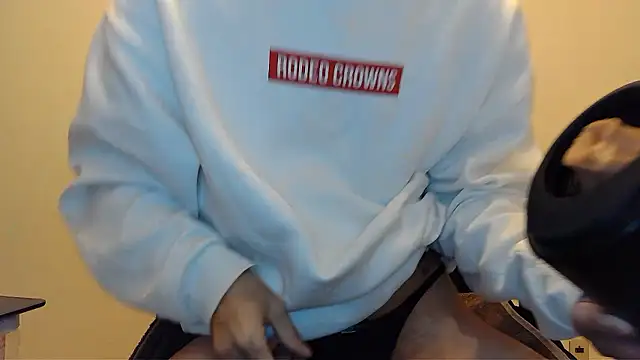 cho aniki online show from 11/16/25, 11:26