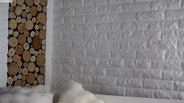 LowOncoming online show from 10/10/25, 04:02