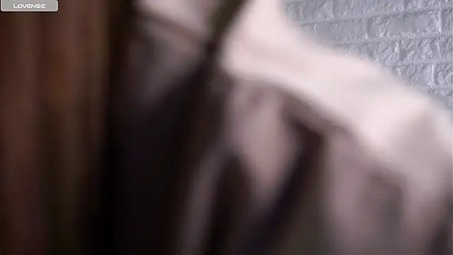 LowOncoming online show from 11/06/25, 02:04