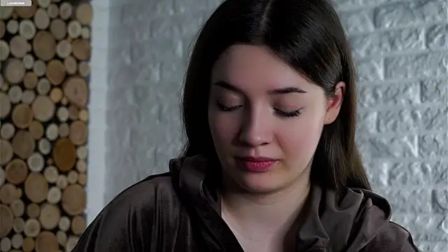 LowOncoming online show from 04/02/26, 03:35