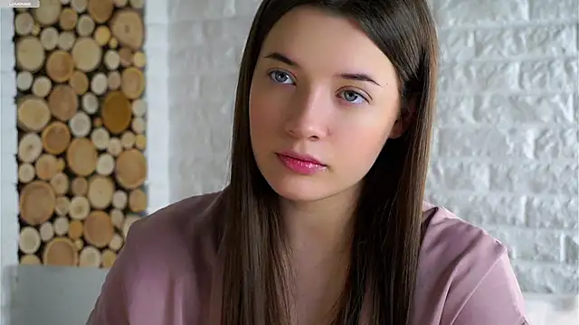 LowOncoming online show from 12/15/25, 02:06