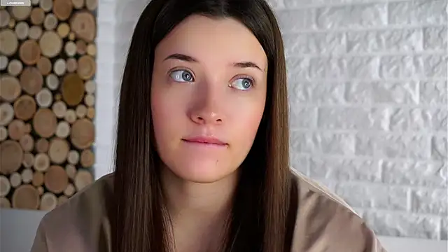 LowOncoming online show from 10/20/25, 01:40